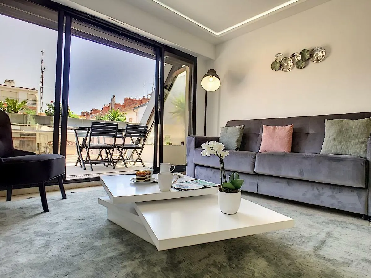 Nestor&Jeeves - Diamond Bay Terrace - Central - Close Sea Nice 0*,  France